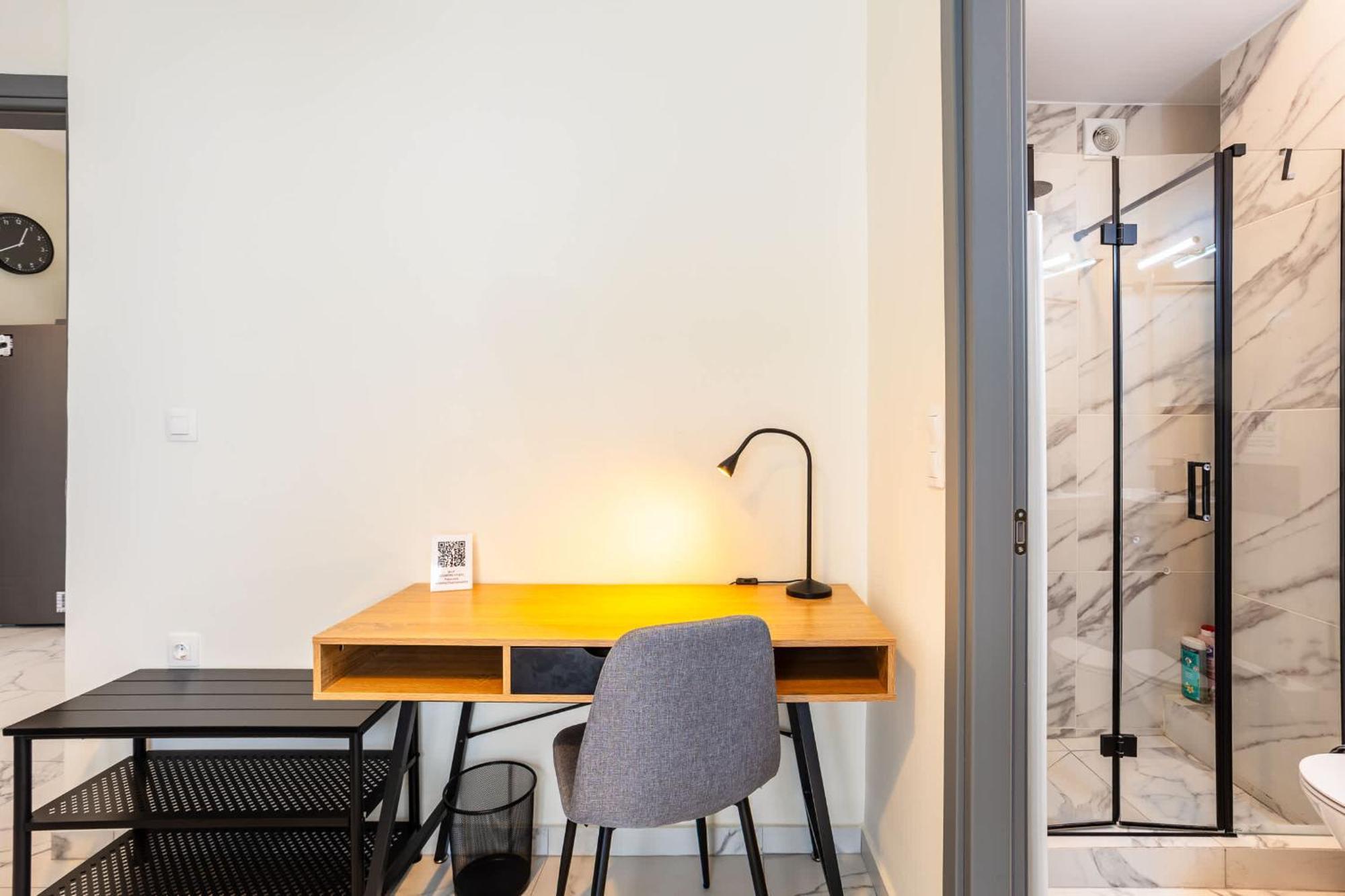 Zografou Bright Getaway - Escape Apartment *